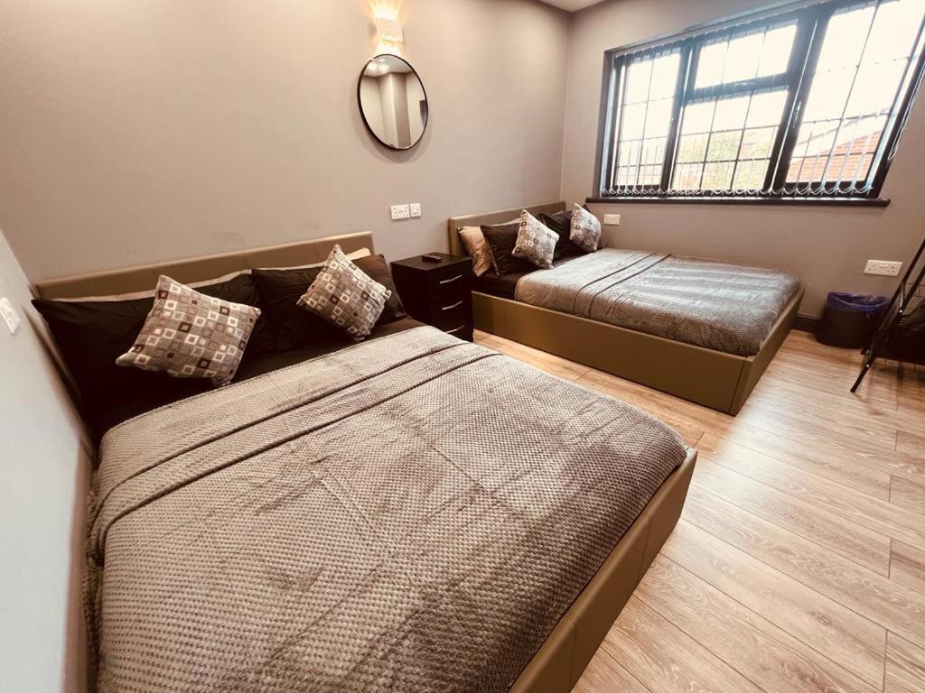 Urban Escape *4 Bedroom House* With Free Parking Birmingham Exterior foto