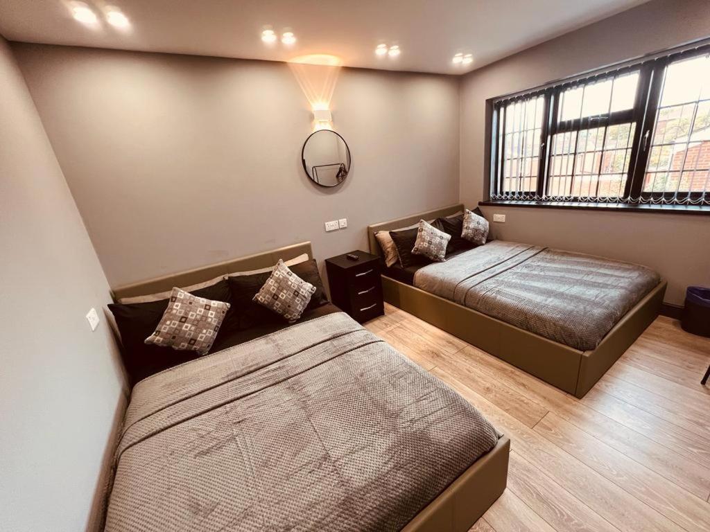 Urban Escape *4 Bedroom House* With Free Parking Birmingham Exterior foto